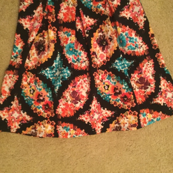 Cute strapless dress - Picture 4 of 6